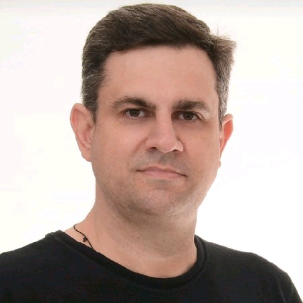 Luis Martinez